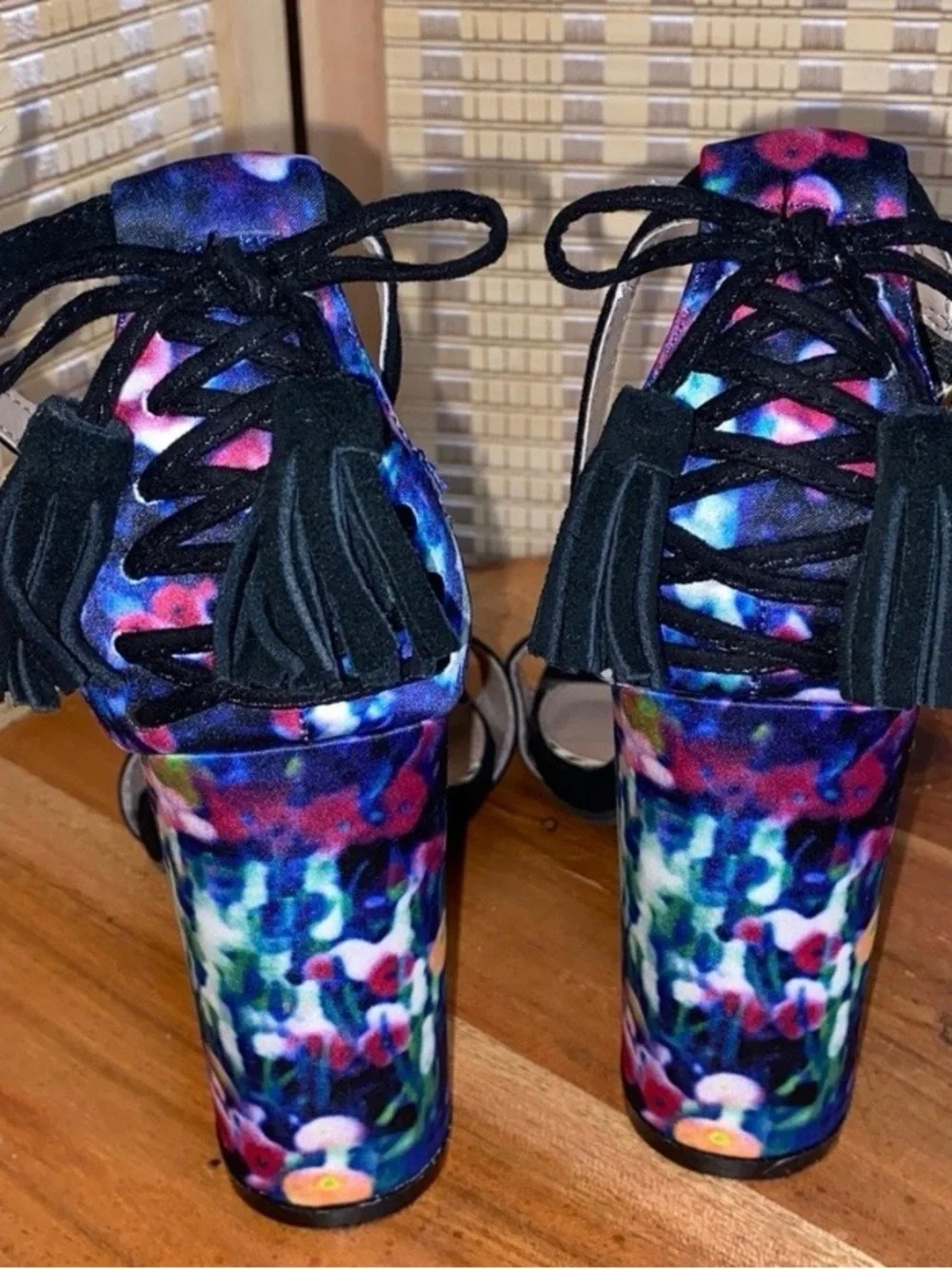 Betsey Johnson Woman’s 6 Rako Floral Roses Corset Black Sandals